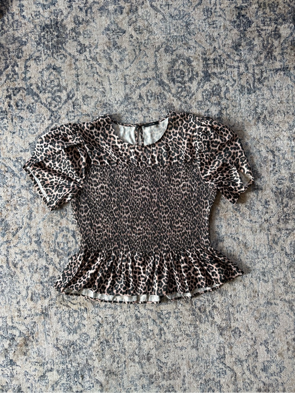 Leopard Print Puff Sleeve Peplum Top